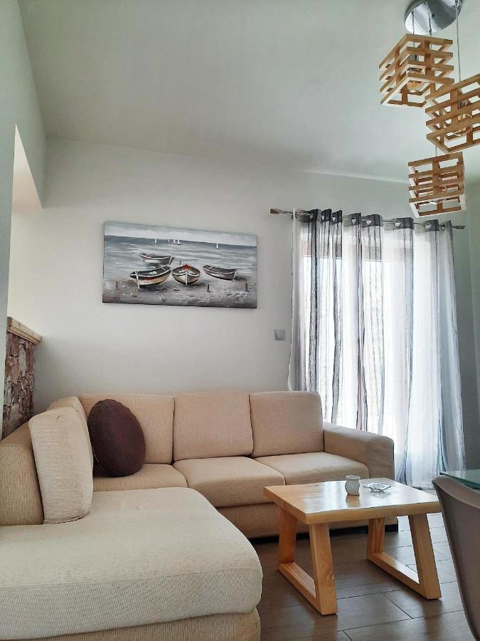 Villa Adeiata Adiata Bagian luar foto