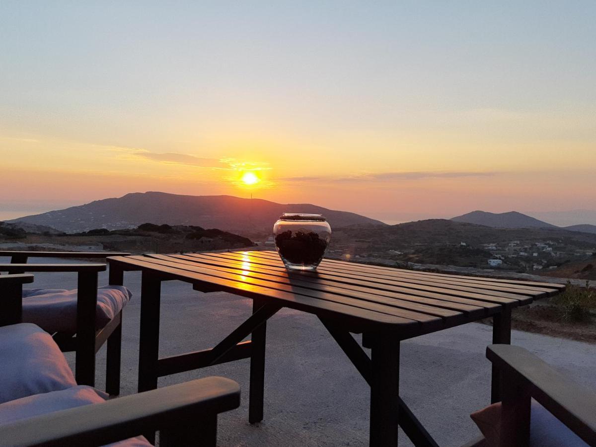 Villa Adeiata Adiata Bagian luar foto