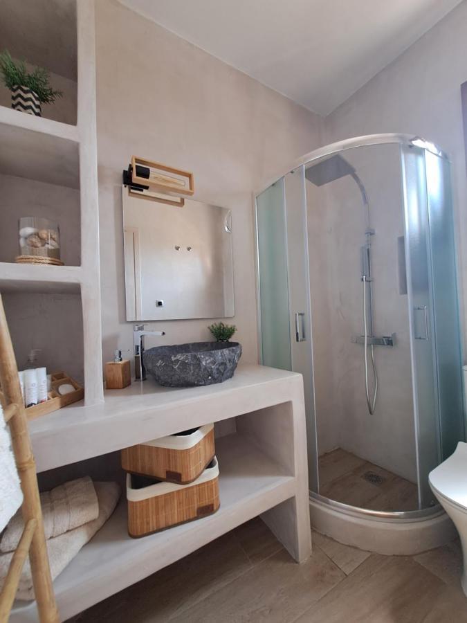 Villa Adeiata Adiata Bagian luar foto